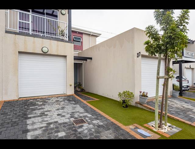 3 BEDROOM HOUSE RENTED IN BUH REIN ESTATE